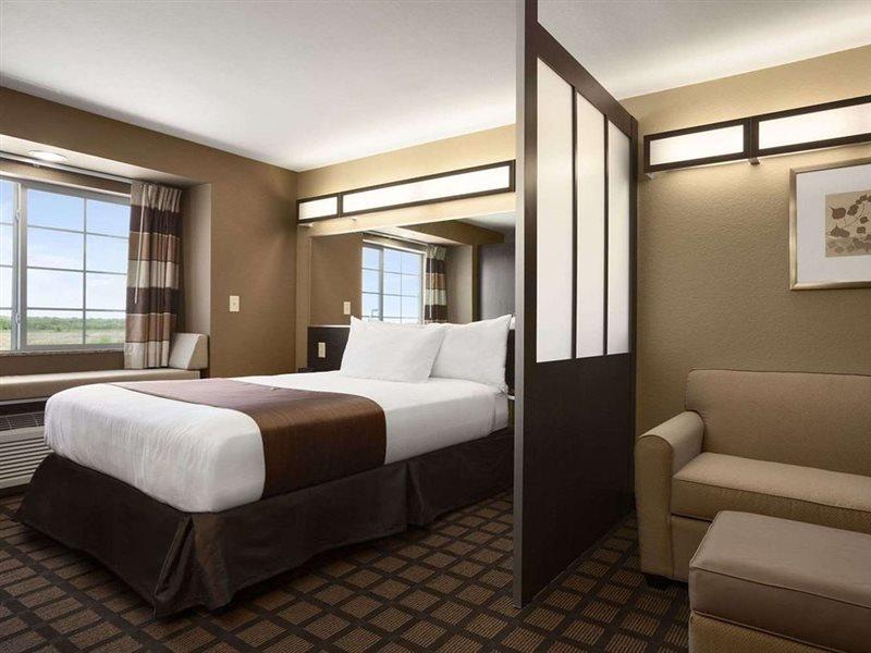 Microtel Inn & Suites Pleasanton Esterno foto