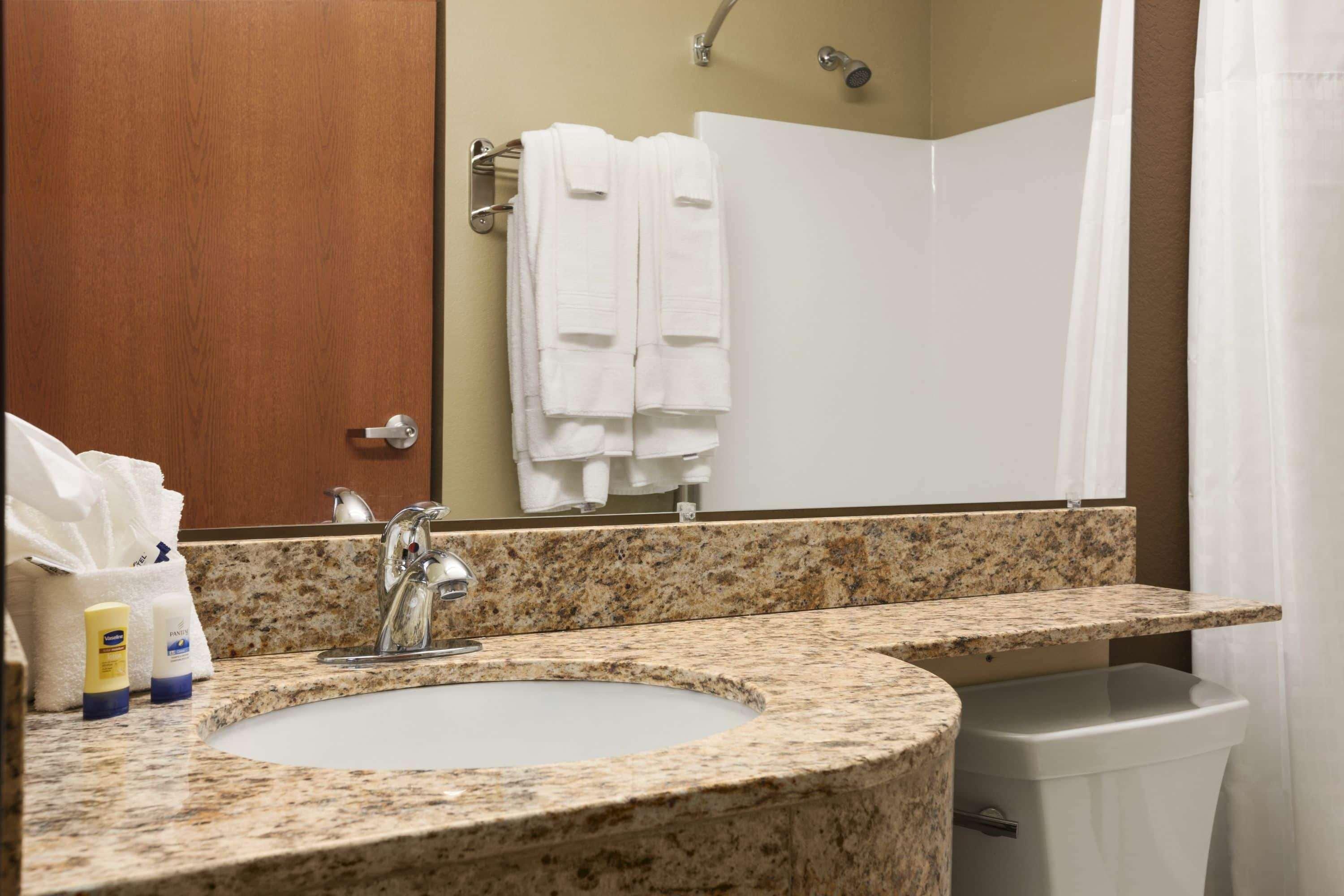 Microtel Inn & Suites Pleasanton Esterno foto